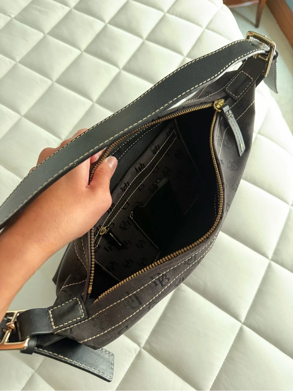 Dooney & Bourke Black Small Sac Shoulder Bag NWT